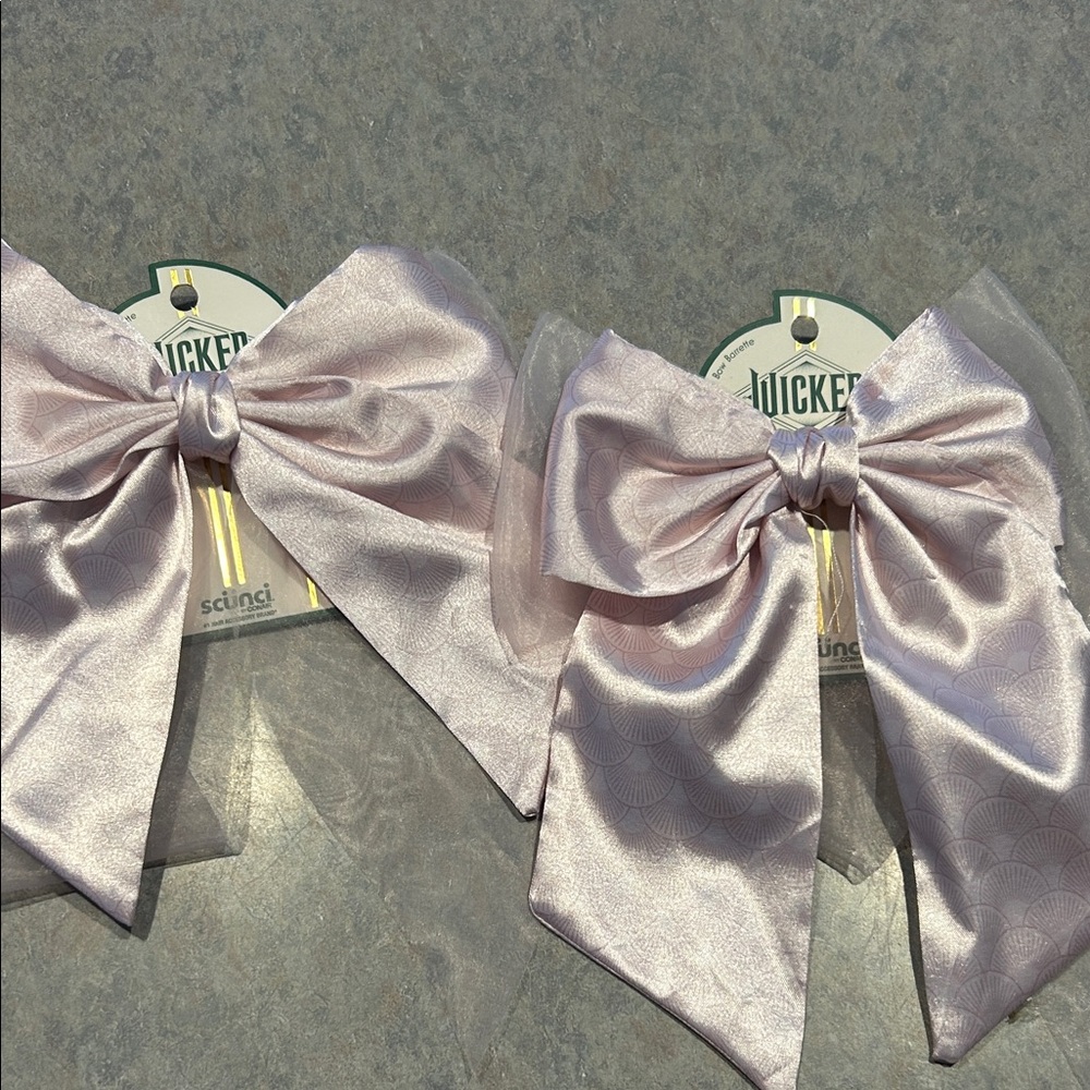 NWT WICKED Scunci Shimmering Pink Hair Bows